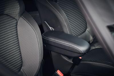 armrest ABS/vinyl • MLC310-P10V10 black-black